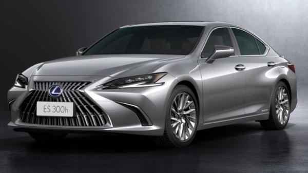 В России стартовали продажи бизнес-седана Lexus ES